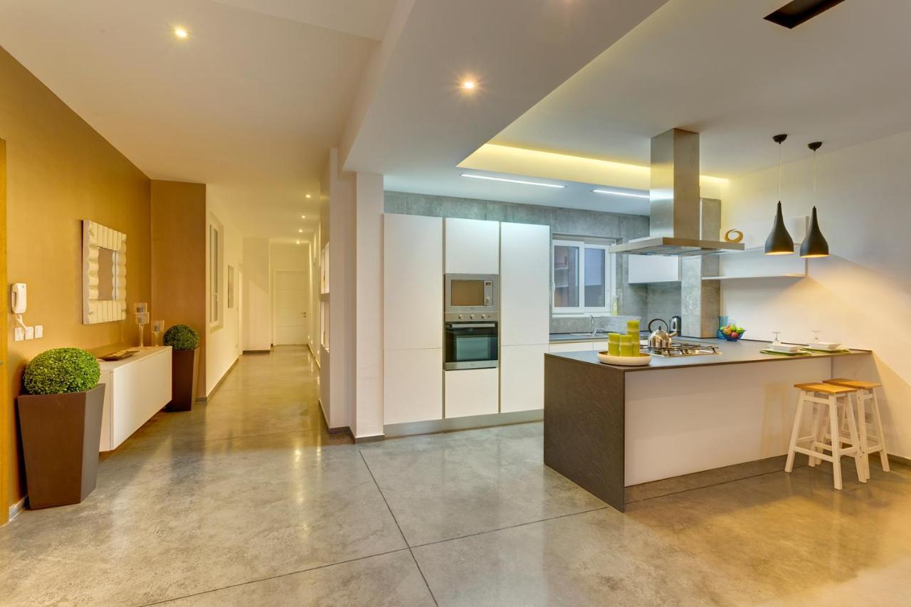Luxury 3Br Apartment With Marina Views Gzira Exterior photo